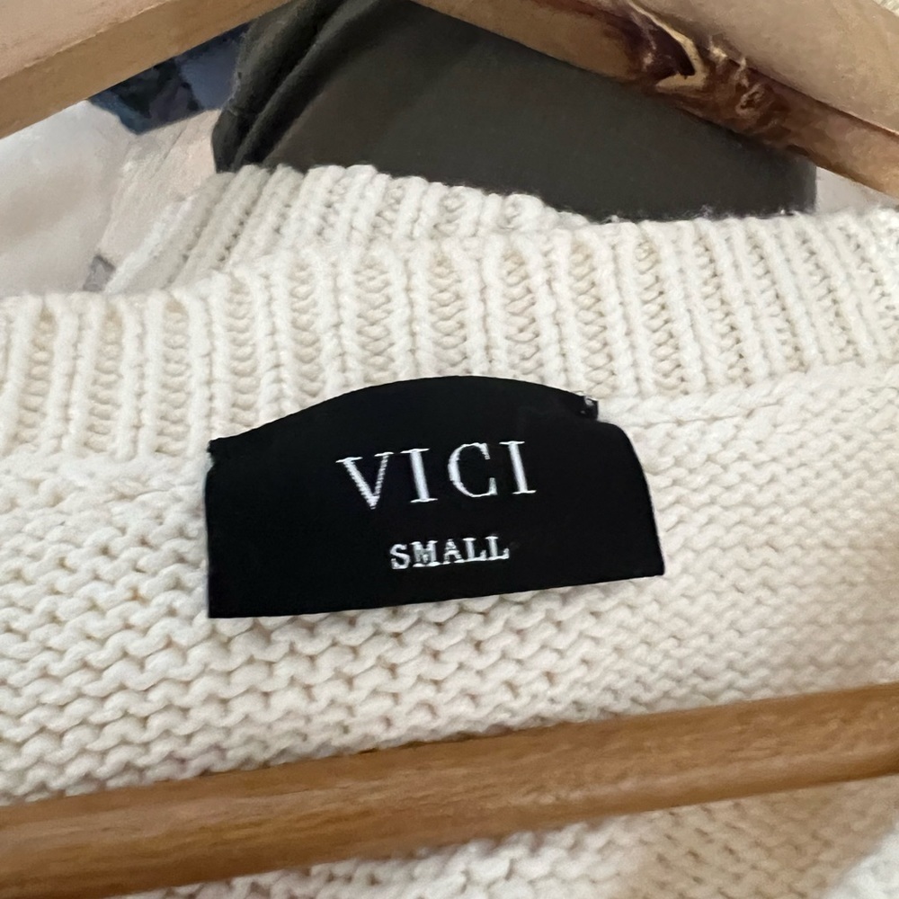 VICI Cotton Blend Sweater. Size Small - Picture 3 of 4